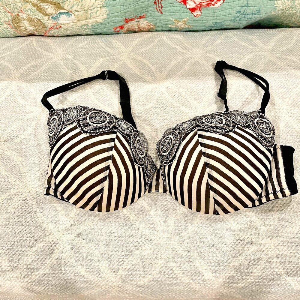 Cacique Bra - Size 40C - Black and white stripes with lace applique